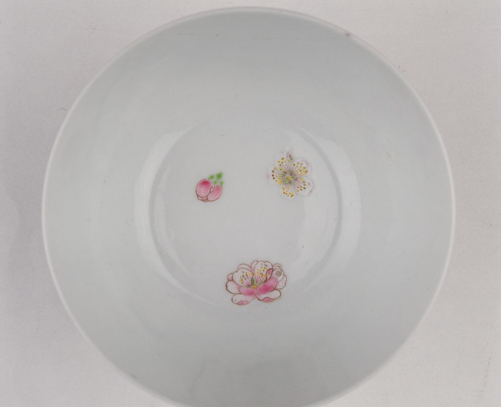 图片[2]-Pink plum flower bowl-China Archive